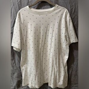 Men’s casual dress T-shirt